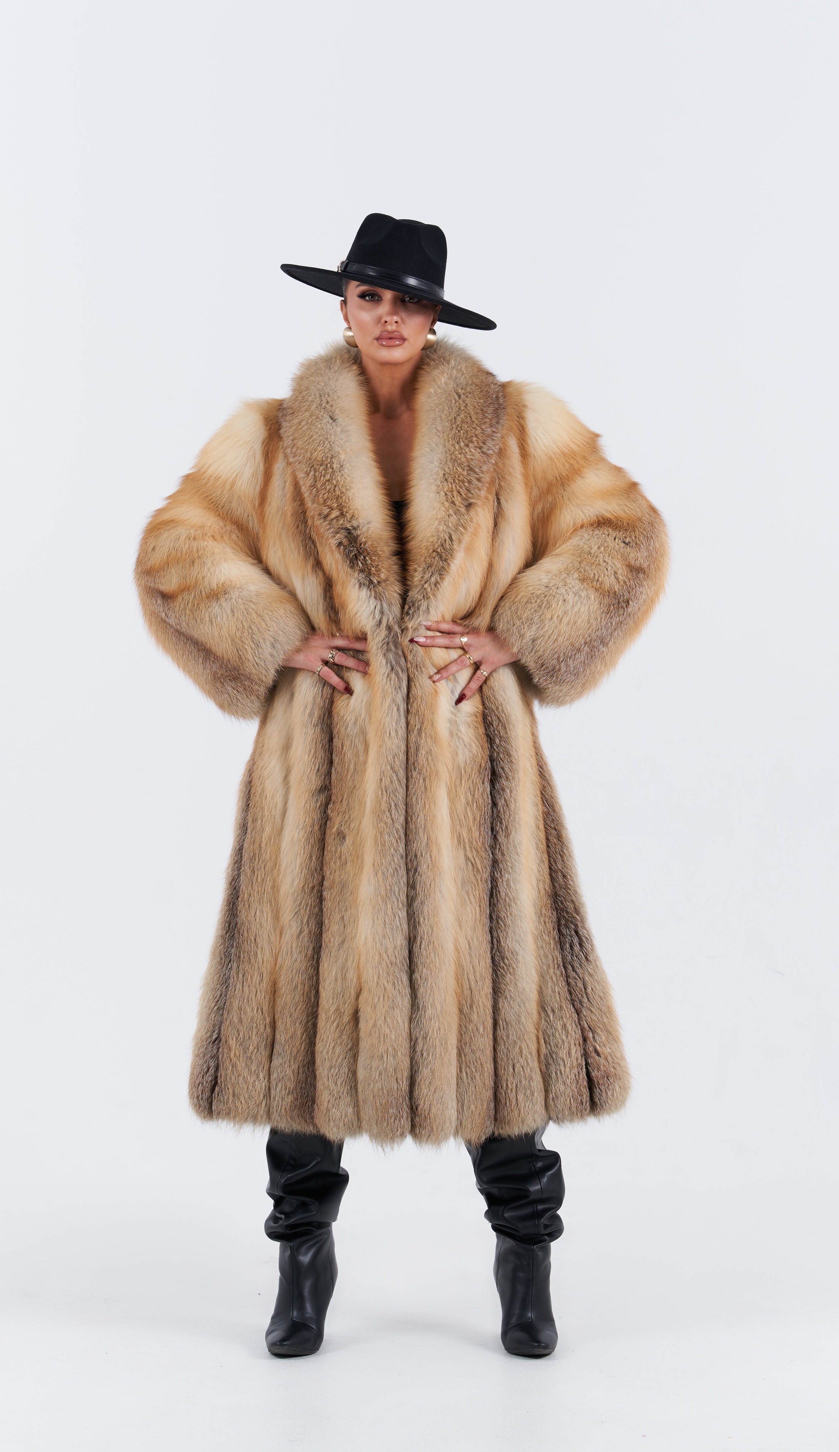 Golden Island Fox Fur Coat – D'Amor Fur