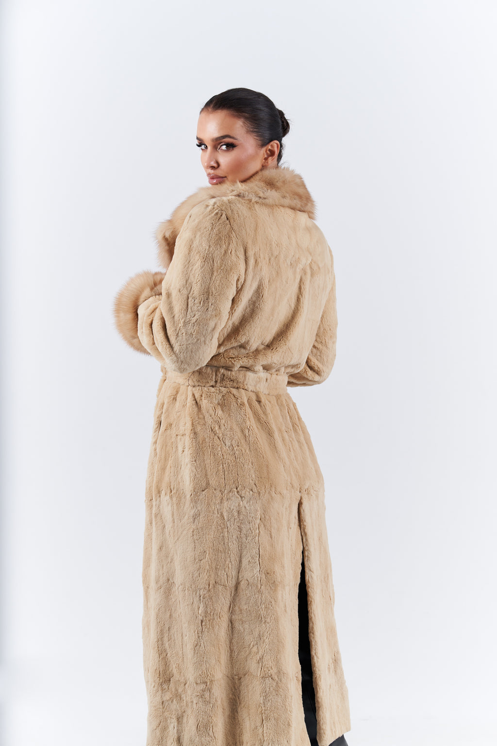 Shaved mink with sable collar