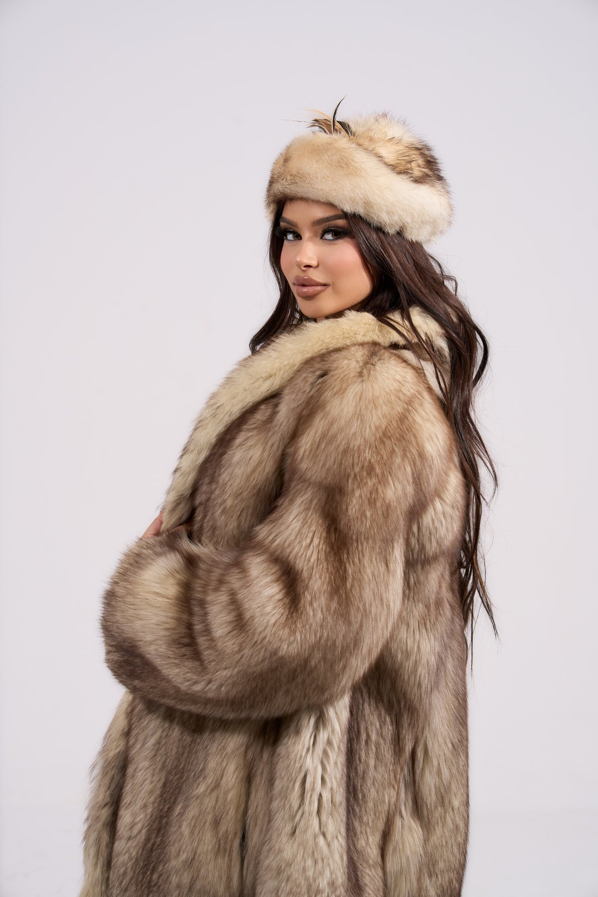 Vintage Fox Fur Coat 🤎
