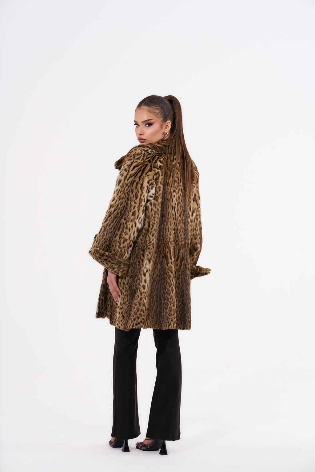 Vintage Lippi Cat Fur Coat 🐆