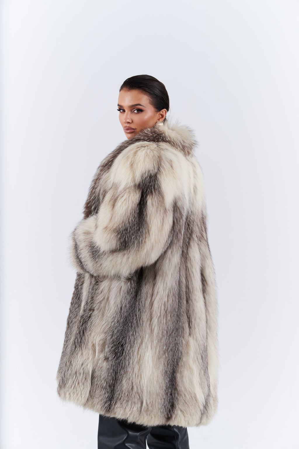 Natural Artic frost fur coat