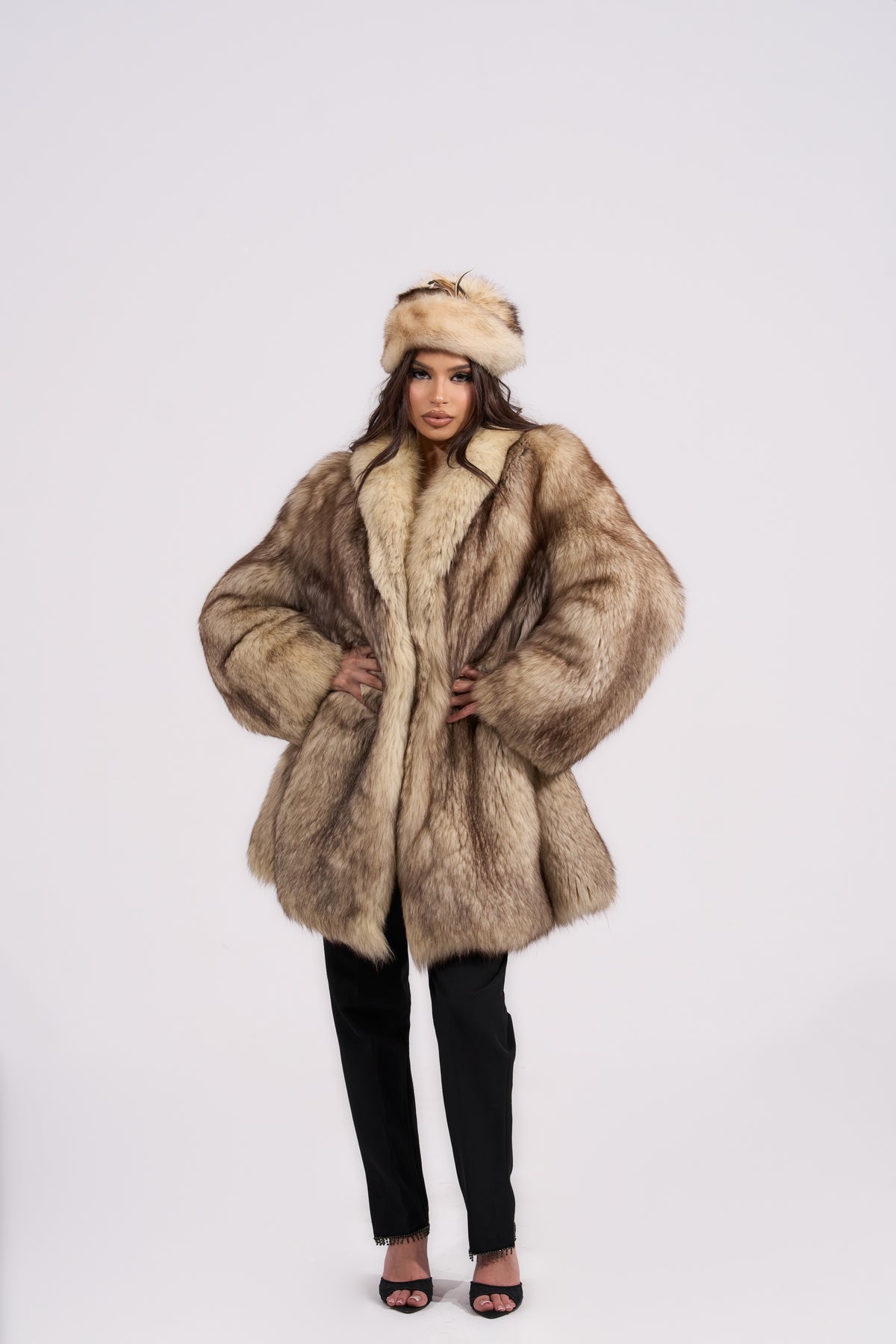 Vintage Fox Fur Coat 🤎