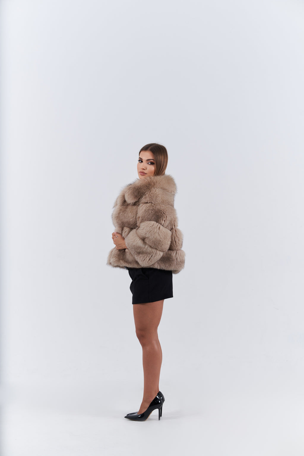 New fox fur coat