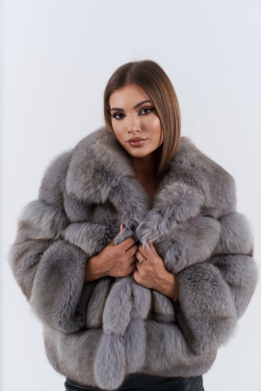 New fox fur coat