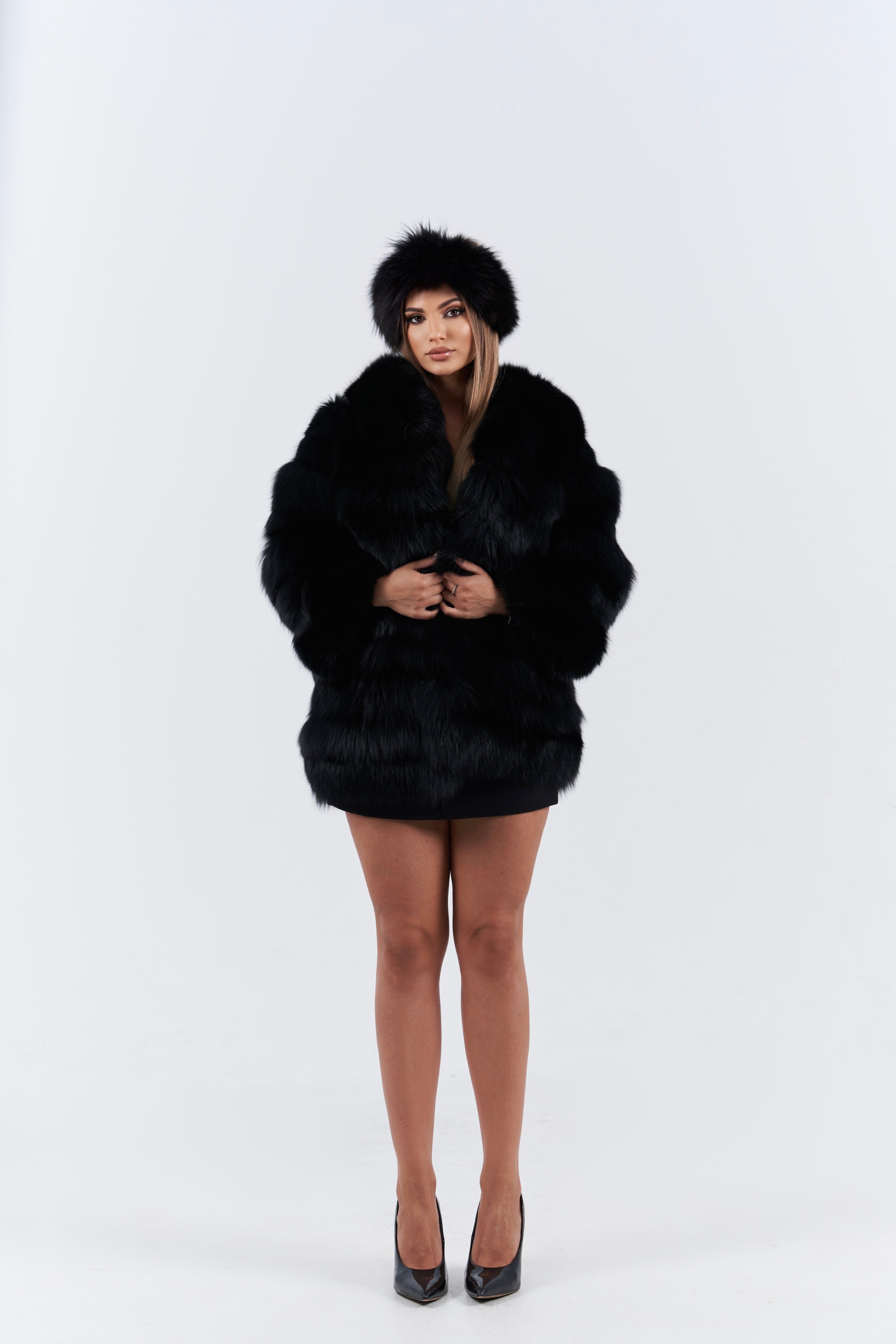 New fox fur coat