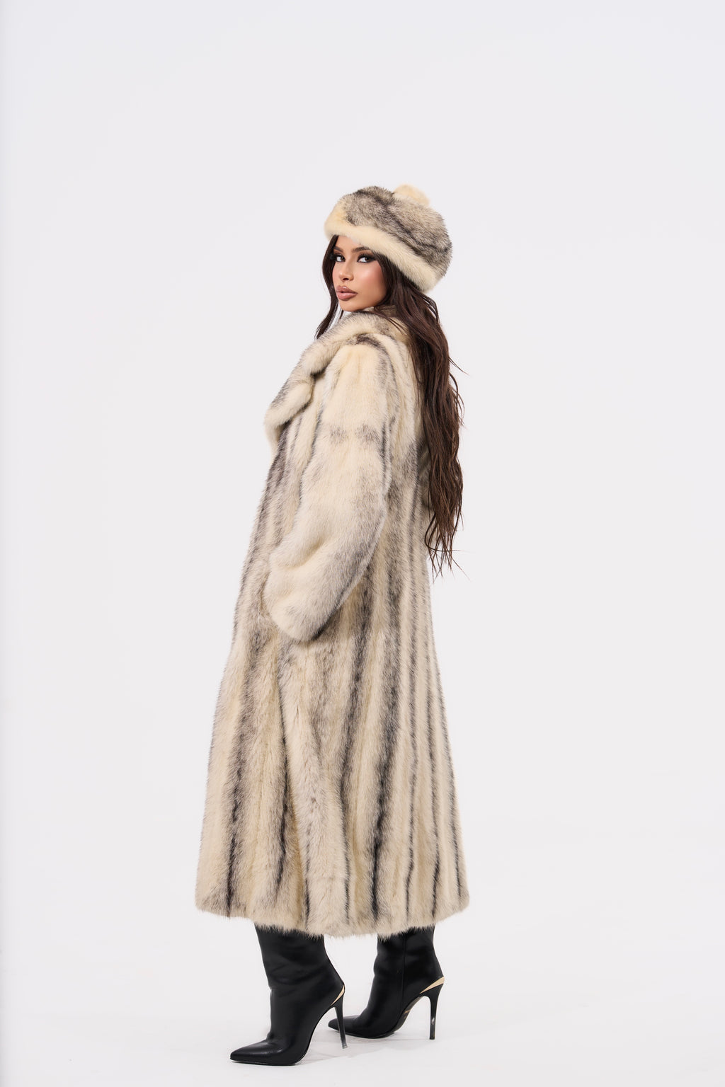 Vintage Cross mink